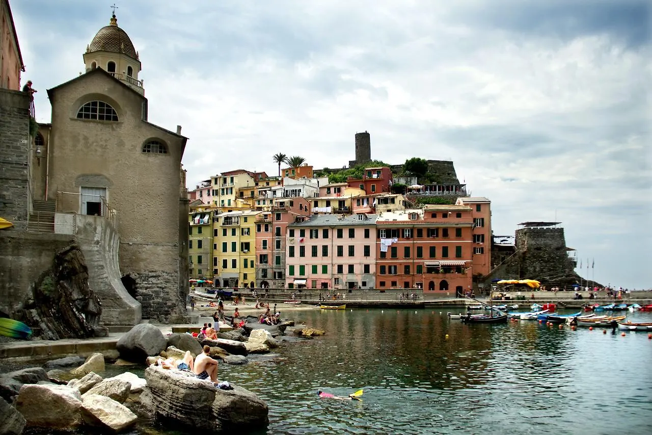Affittacamere Rollando Vernazza 2*,